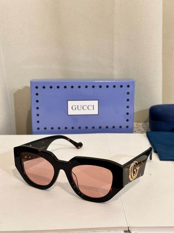 Gucci Sunglasses 802